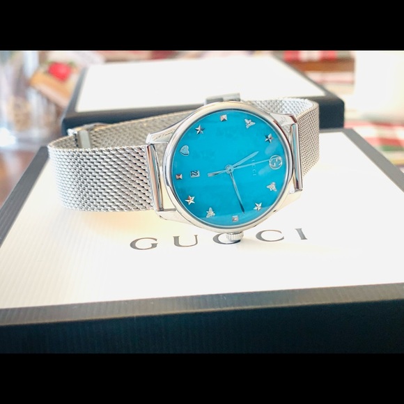 ❤️Authentic Gucci mother of Pearl watch ❤️ - Picture 3 of 8